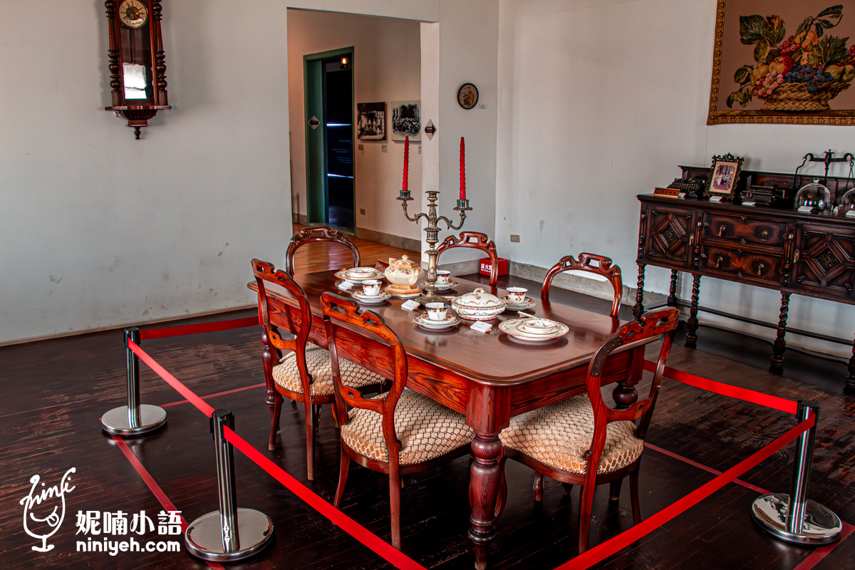 朱玖瑩故居＆德記洋行｜美到像出國！安平古堡旁藏著純白「英式拱門迴廊」，隨便拍都是異國風情！