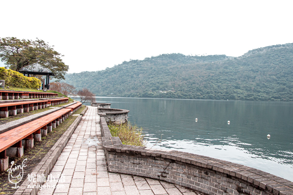 鯉魚潭風景區遊湖指南｜天鵝船/獨木舟價格、在地人私房「鯉魚山全景」拍照點