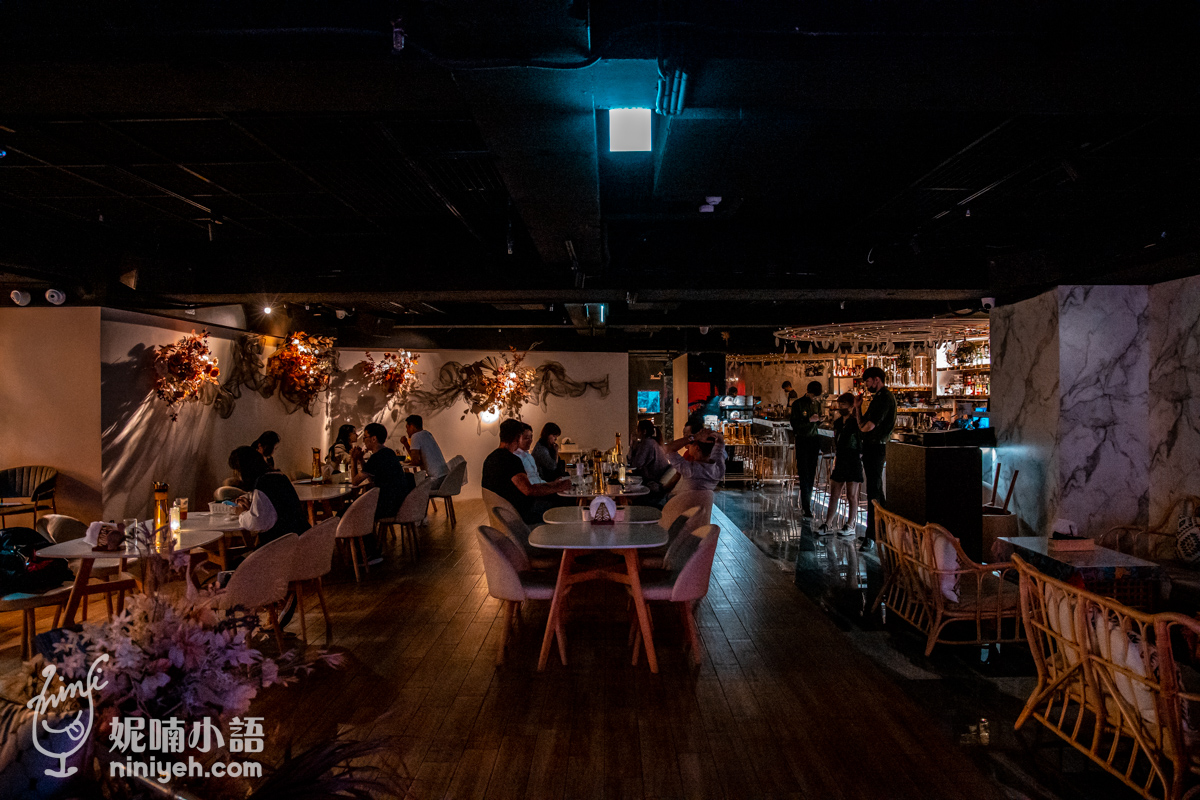 Vana Taipei 餐酒水煙館