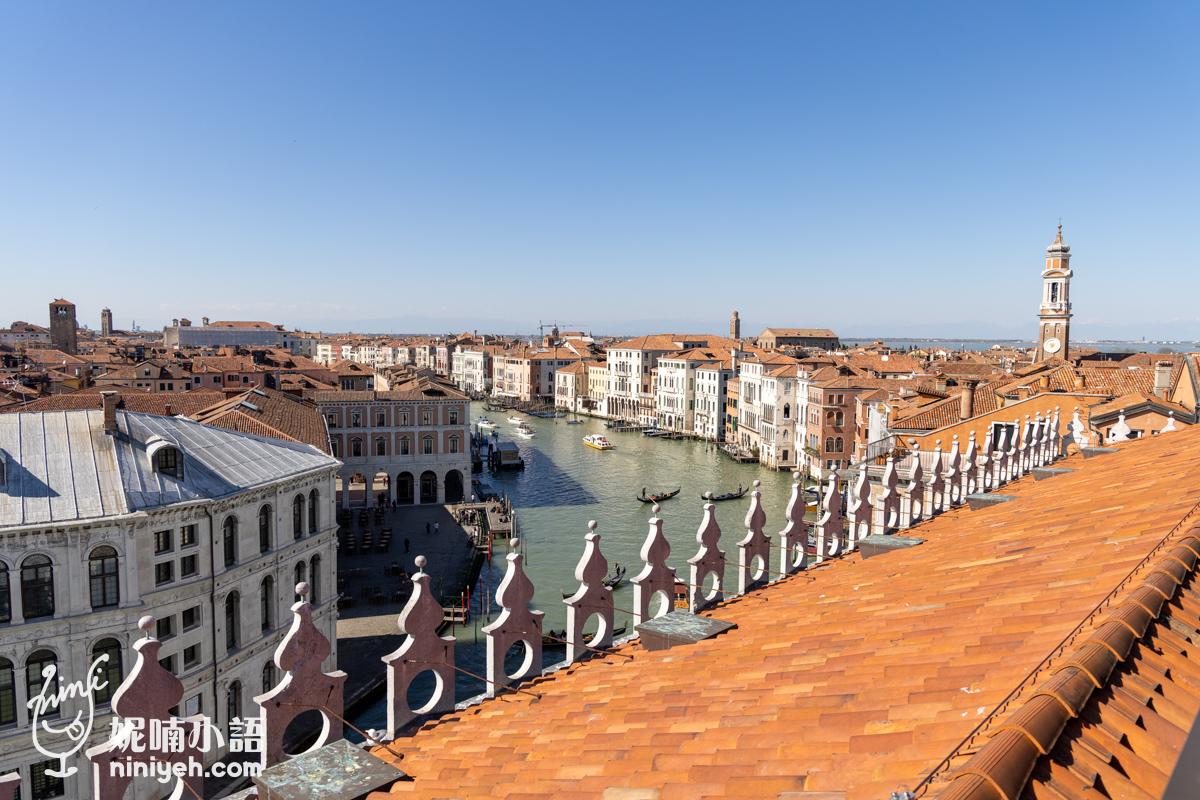 【義大利/威尼斯景點】德意志商行(Fondaco dei Tedeschi)。時尚奢華購物百貨!必看免費預約的露天運河景觀 【義大利/威尼斯景點】德意志商行(Fondaco dei Tedeschi)。時尚奢華購物百貨!必看免費預約的露天運河景觀