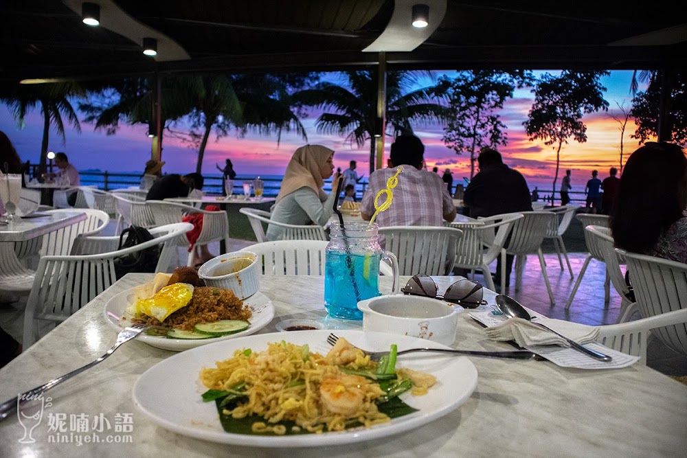 【沙巴景點】丹絨亞路沙灘(Lucy&#8217;s Kitchen)。沙巴美食獎得主最佳馬來西亞餐廳 @妮喃小語