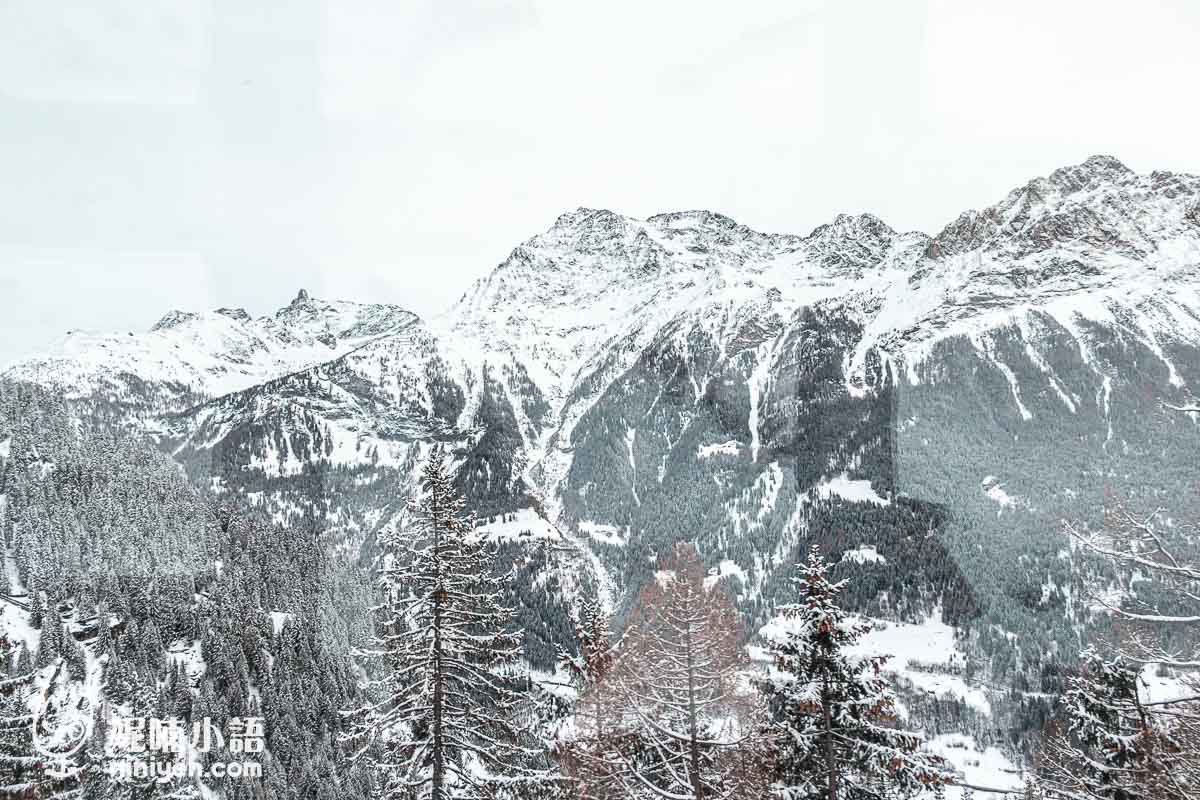 伯連納列車, Bernina Express, 世界遺產鐵道, 瑞士景觀列車, 瑞士自由行, 阿爾卑斯山, 瑞士旅行通行證, 旅遊攻略, 頭等艙訂位, 絕美景點,