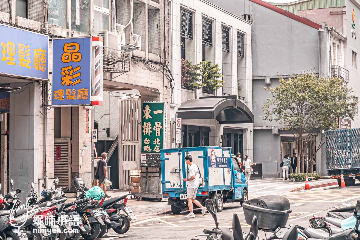 東一排骨, 台北排骨飯, 台北美食, 西門町美食, 排骨飯推薦