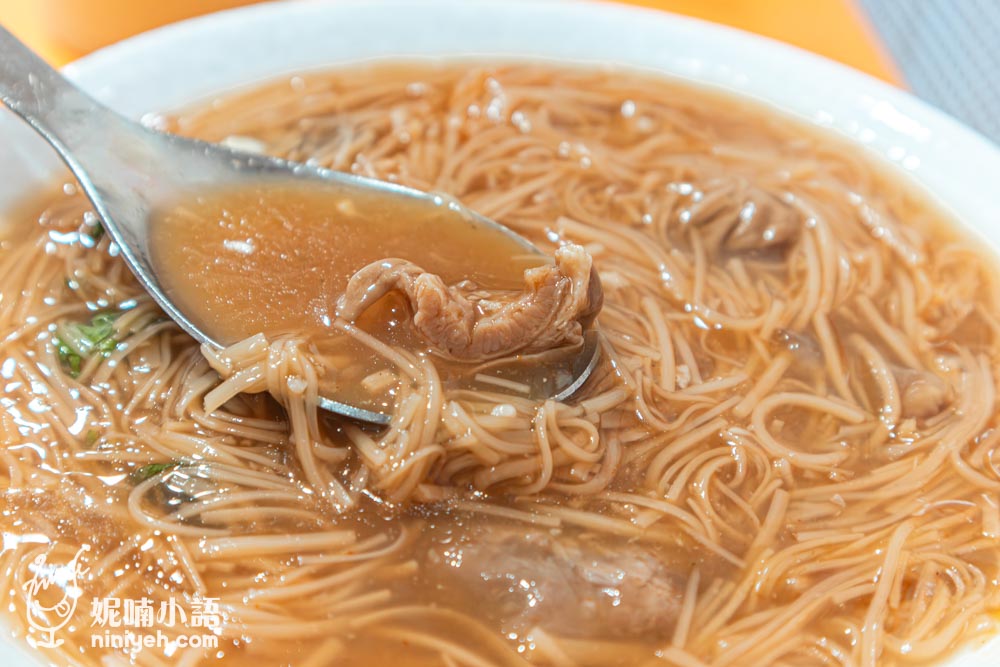 台北麵線, 麵線傳奇, 台北小吃, 大腸蚵仔麵線, 民權西路站美食, 台北排隊美食