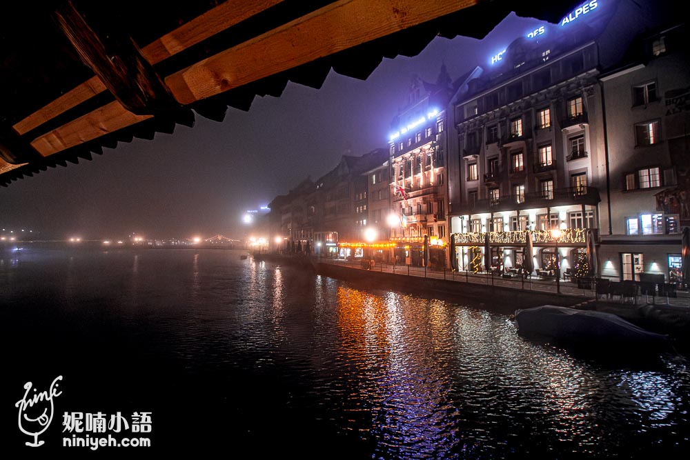 瑞士琉森景點｜卡貝爾教堂橋（Chapel Bridge）橫跨七百年的歐洲最古老木橋之琉森地標