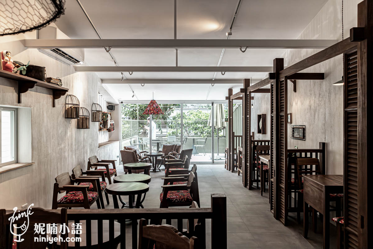 共咖啡(Cộng Cà Phê)台北光復南店|征服義大利人的越南網美咖啡廳!必吃被耽誤的牛肉河粉 共咖啡(Cộng Cà Phê)台北光復南店|征服義大利人的越南網美咖啡廳!必吃被耽誤的牛肉河粉