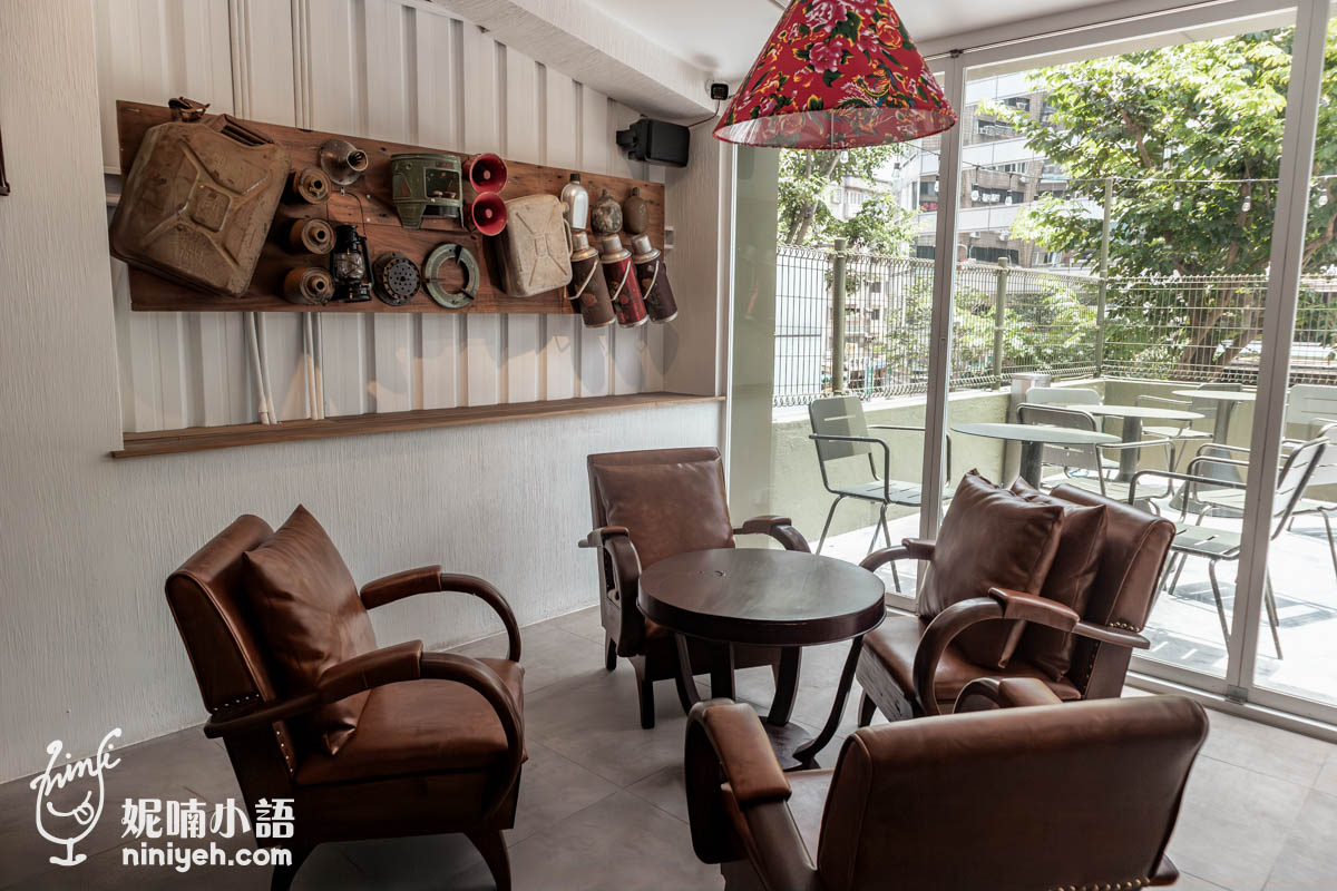 共咖啡(Cộng Cà Phê)台北光復南店|征服義大利人的越南網美咖啡廳!必吃被耽誤的牛肉河粉 共咖啡(Cộng Cà Phê)台北光復南店|征服義大利人的越南網美咖啡廳!必吃被耽誤的牛肉河粉