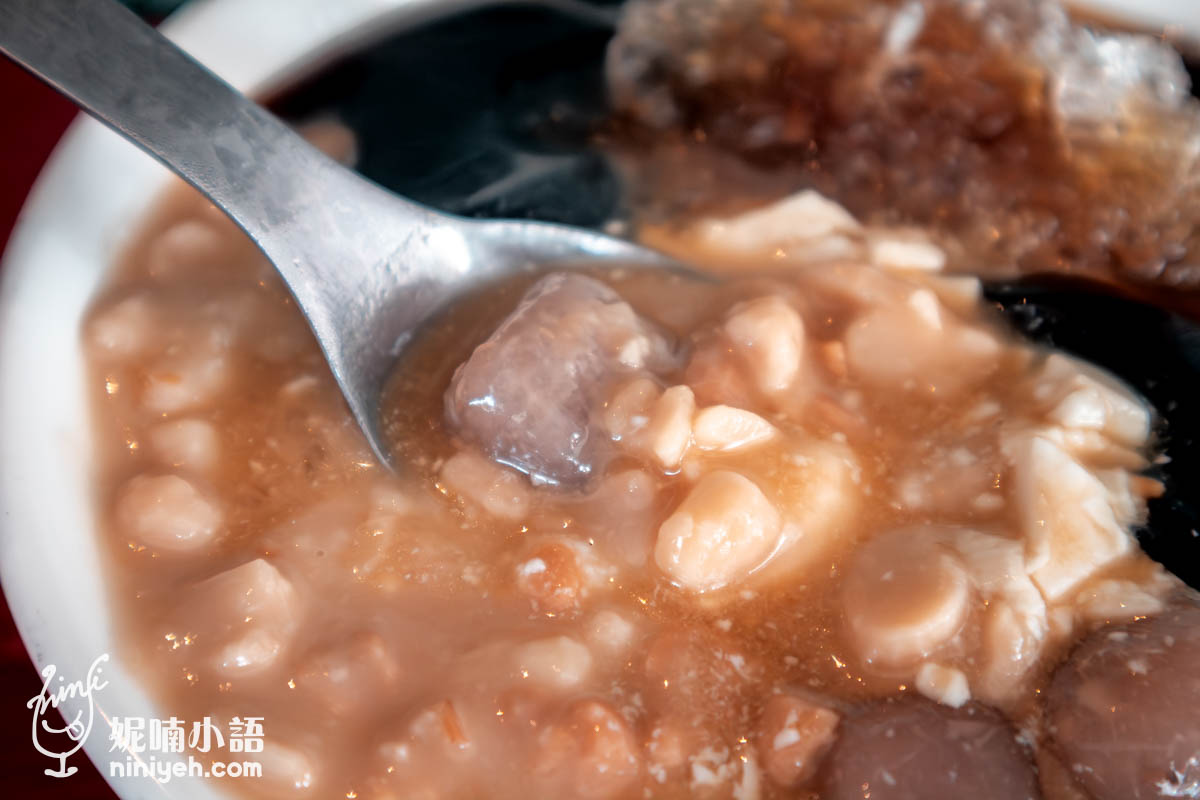 雹仔豆花｜華山甜湯推薦必吃鹽滷豆花，忠孝新生站老宅文青店