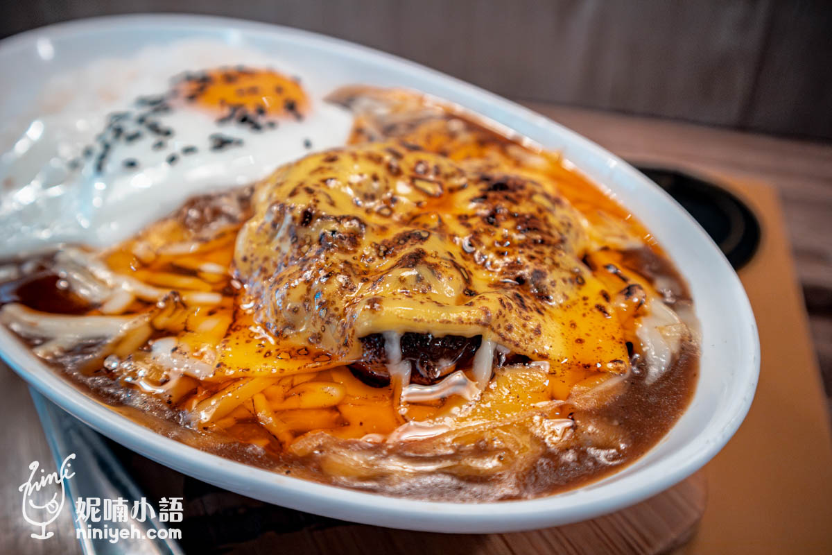 佐藤咖哩復興店｜破萬則近滿分評論！台北最強咖哩飯