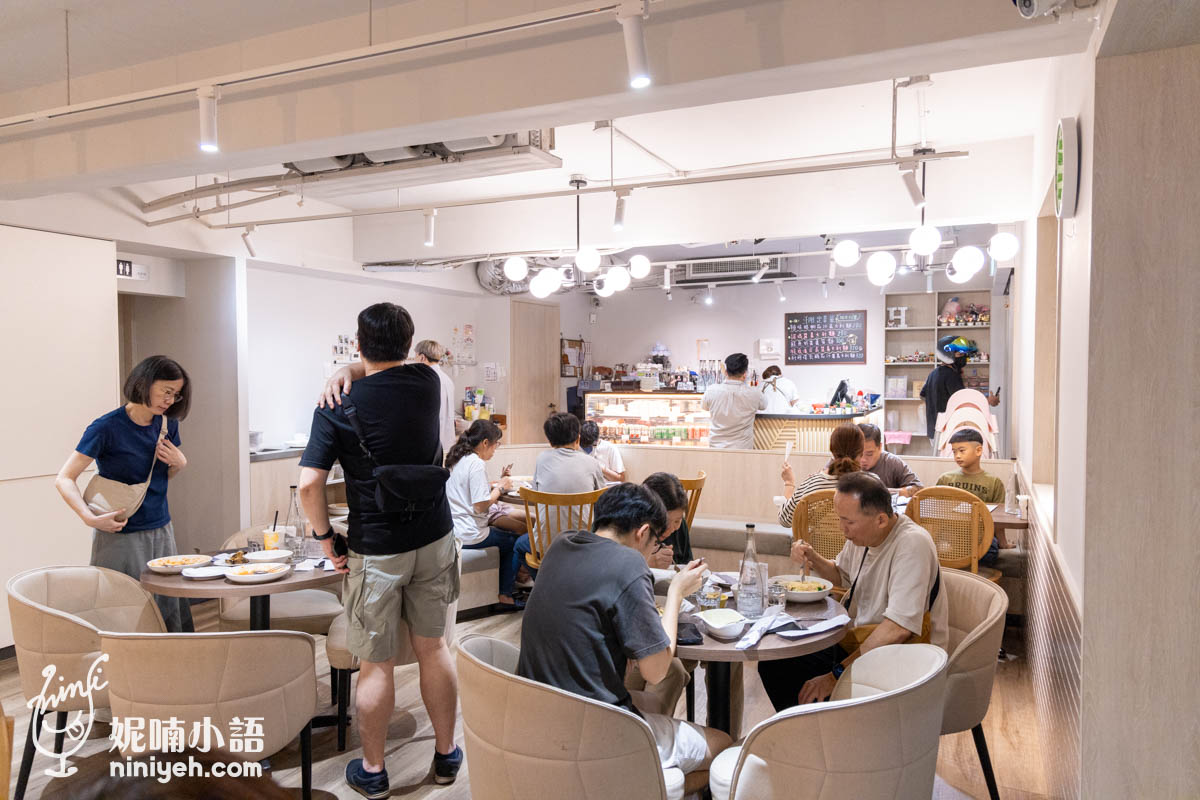 Creative Pasta 創義麵（東湖店）｜薯條日無限吃！服務一級棒的寵物親子友善餐廳