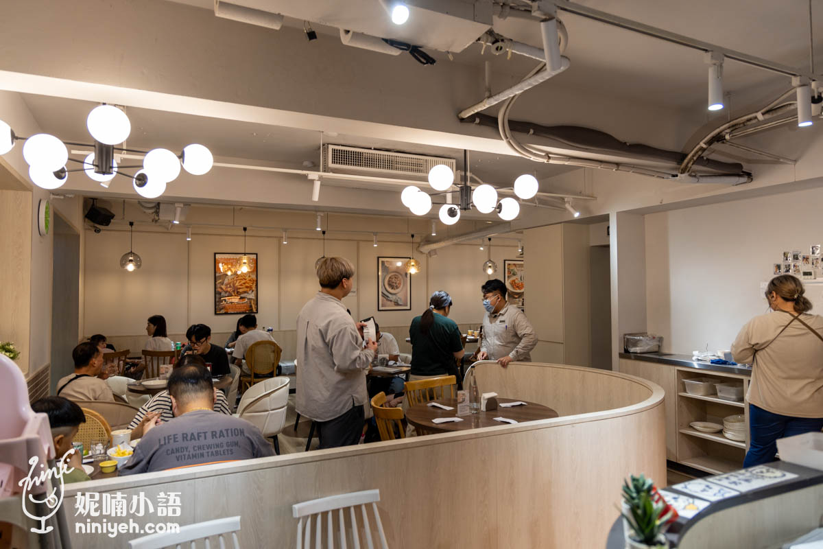 Creative Pasta 創義麵（東湖店）｜薯條日無限吃！服務一級棒的寵物親子友善餐廳