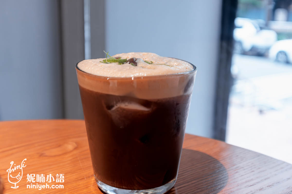 Fly Cafe｜敦化北路必吃肉桂捲！台北不限時咖啡必點招牌西西里咖啡