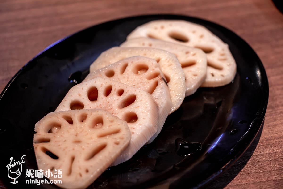 雅香石頭火鍋|板橋火鍋推薦!新北耶誕城爆棚的深夜食堂 雅香石頭火鍋|板橋火鍋推薦!新北耶誕城爆棚的深夜食堂