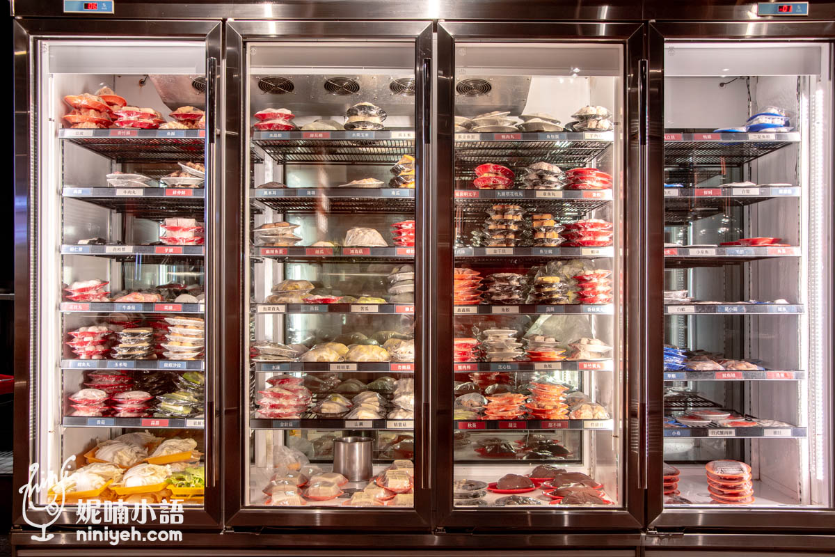 雅香石頭火鍋|板橋火鍋推薦!新北耶誕城爆棚的深夜食堂 雅香石頭火鍋|板橋火鍋推薦!新北耶誕城爆棚的深夜食堂