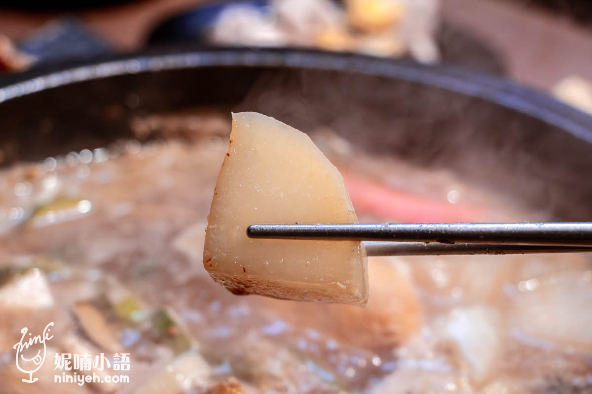 雅香石頭火鍋|板橋火鍋推薦!新北耶誕城爆棚的深夜食堂 雅香石頭火鍋|板橋火鍋推薦!新北耶誕城爆棚的深夜食堂