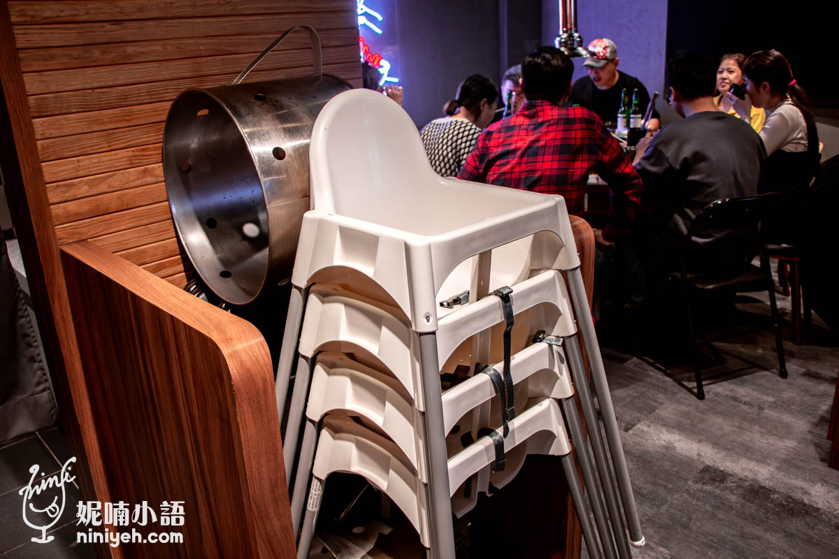 雅香石頭火鍋|板橋火鍋推薦!新北耶誕城爆棚的深夜食堂 雅香石頭火鍋|板橋火鍋推薦!新北耶誕城爆棚的深夜食堂