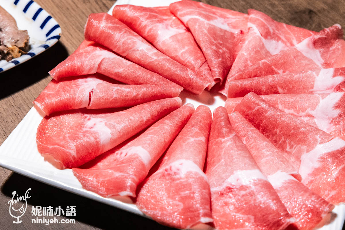 牛富溫體涮牛肉|台北溫體牛火鍋推薦!林森北路宵夜熱炒必吃金沙牛肉