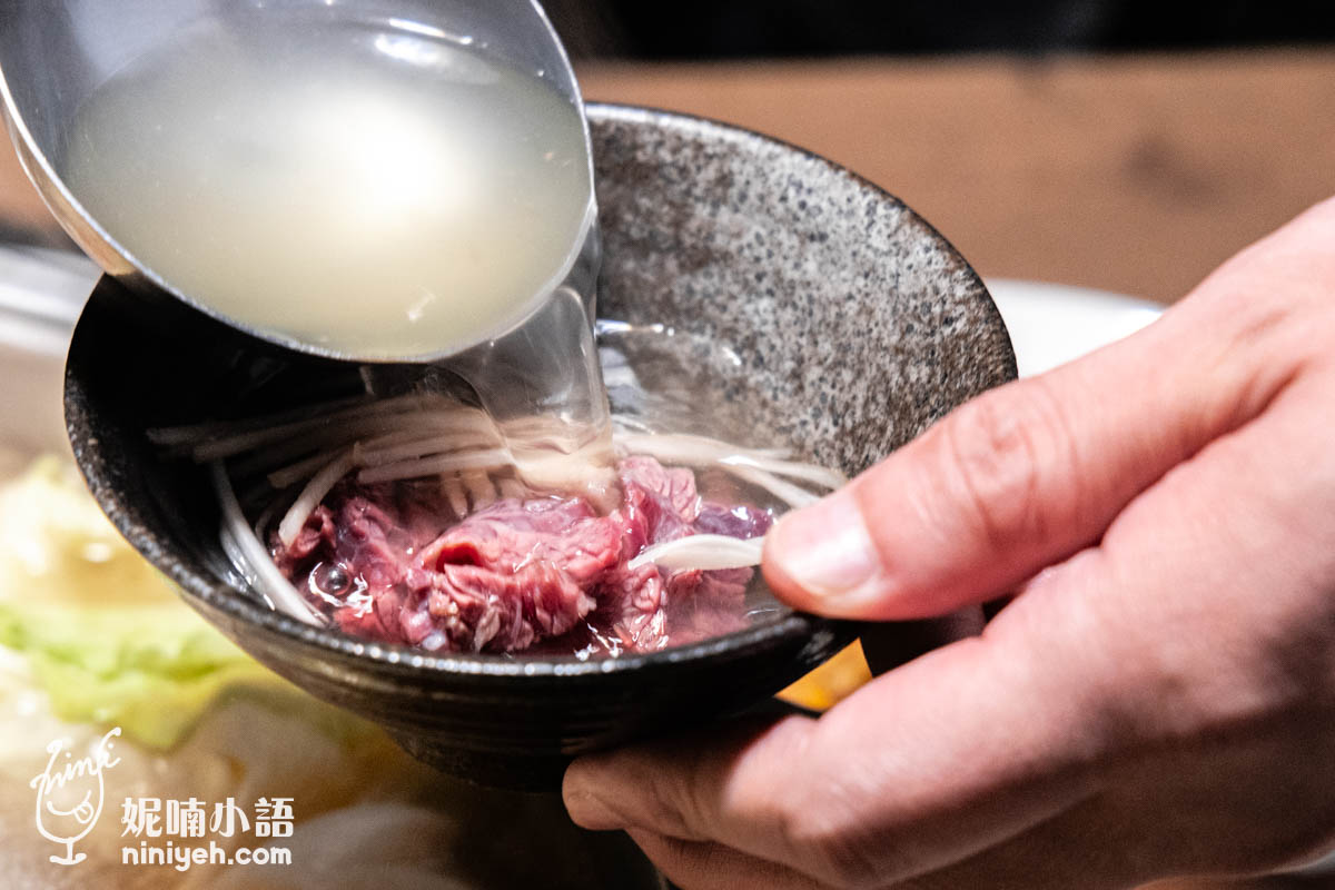 牛富溫體涮牛肉|台北溫體牛火鍋推薦!林森北路宵夜熱炒必吃金沙牛肉