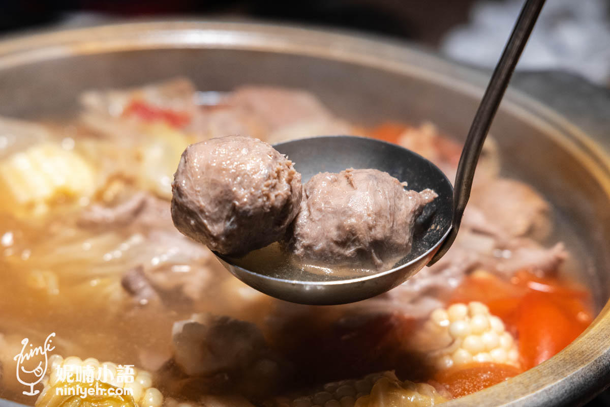 牛富溫體涮牛肉|台北溫體牛火鍋推薦!林森北路宵夜熱炒必吃金沙牛肉