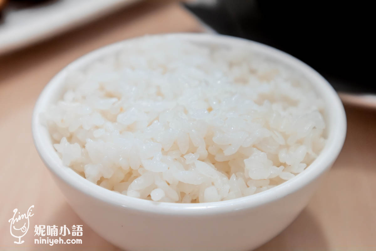 不葷主義茶餐廳（台北店）｜台北最預約困難的蔬食餐廳！素食界鼎泰豐打造蔬食新高度