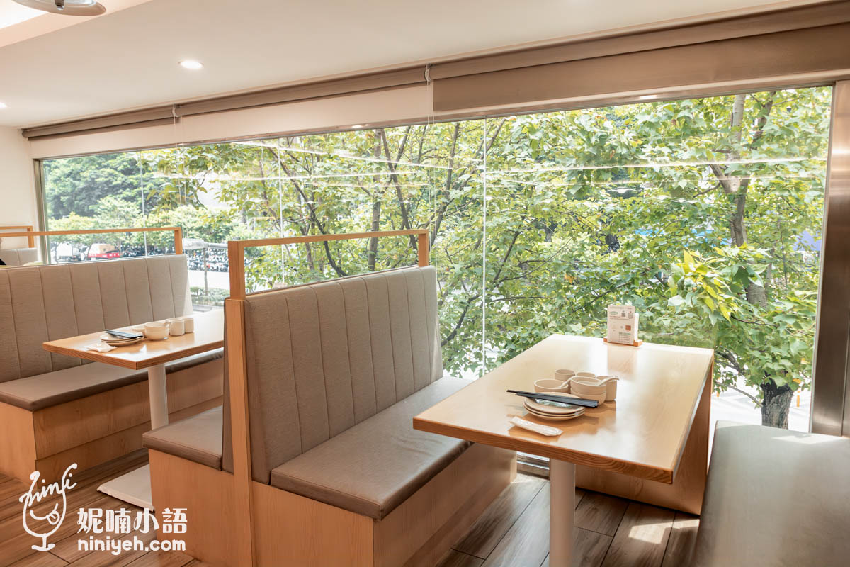 不葷主義茶餐廳（台北店）｜台北最預約困難的蔬食餐廳！素食界鼎泰豐打造蔬食新高度