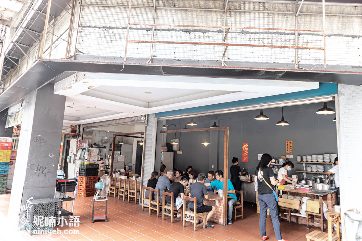 合江街排骨湯高麗菜飯｜一套菜湯征服上班族的嘴！無名排骨湯再熱都要喝