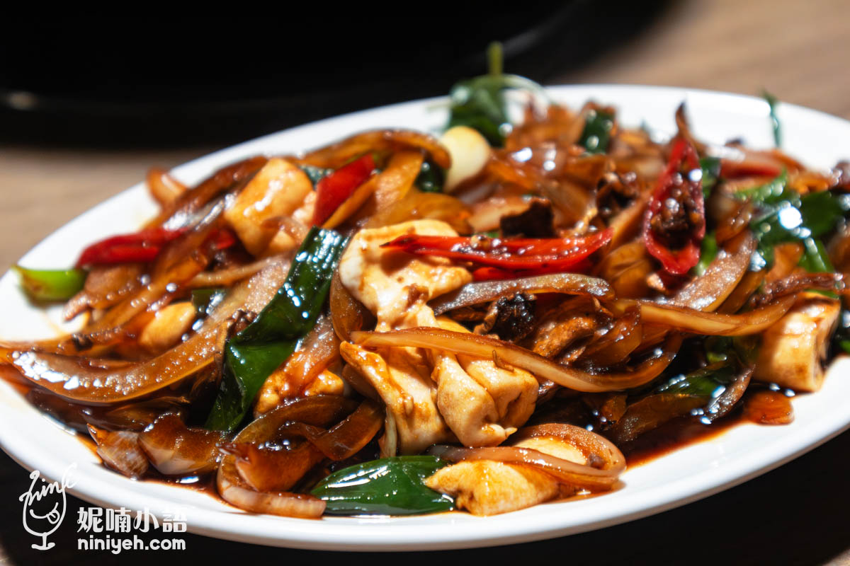 牛富溫體涮牛肉|台北溫體牛火鍋推薦!林森北路宵夜熱炒必吃金沙牛肉