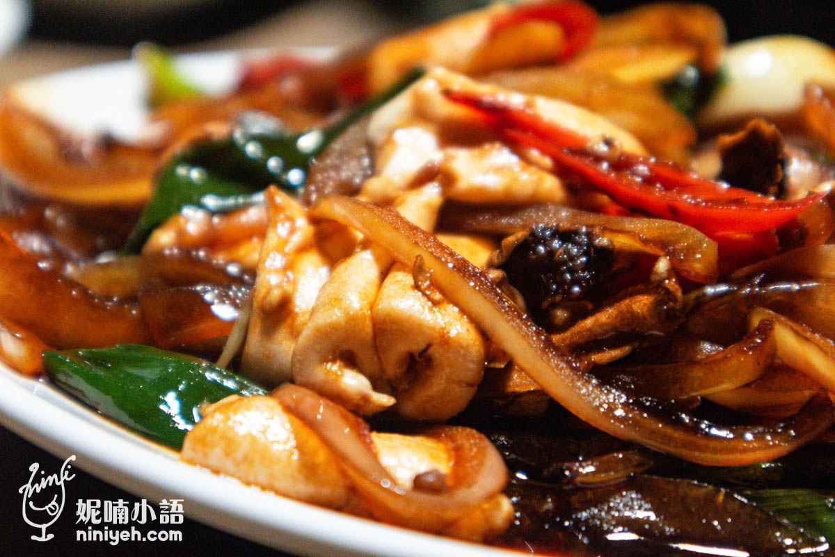 牛富溫體涮牛肉|台北溫體牛火鍋推薦!林森北路宵夜熱炒必吃金沙牛肉