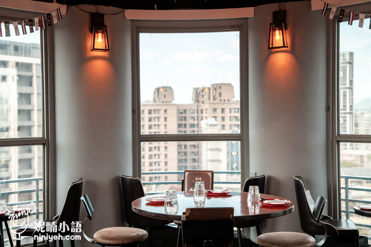 ABV閣樓餐酒館｜板橋新北耶誕城開吃！高空景觀精釀啤酒餐廳推薦