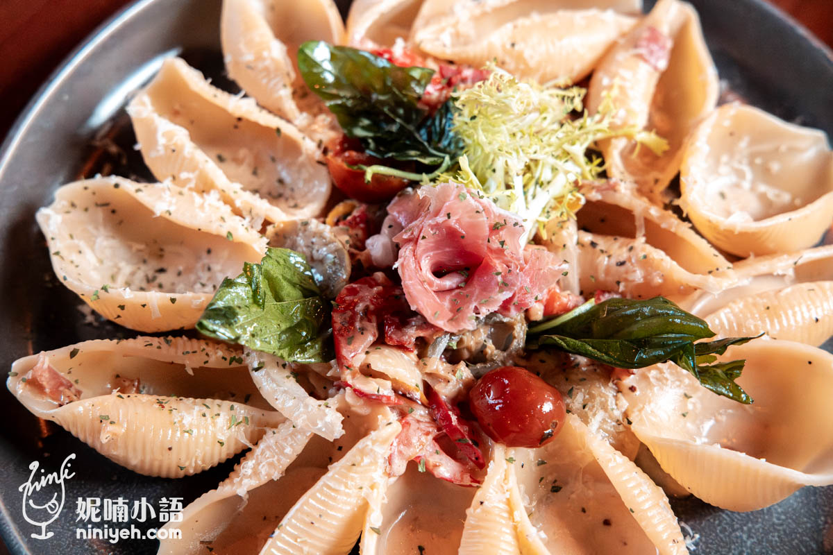 ABV閣樓餐酒館｜板橋新北耶誕城開吃！高空景觀精釀啤酒餐廳推薦