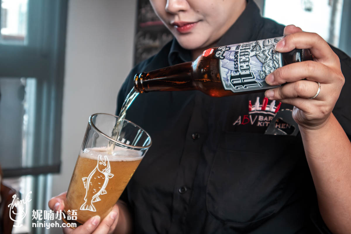 ABV閣樓餐酒館｜板橋新北耶誕城開吃！高空景觀精釀啤酒餐廳推薦