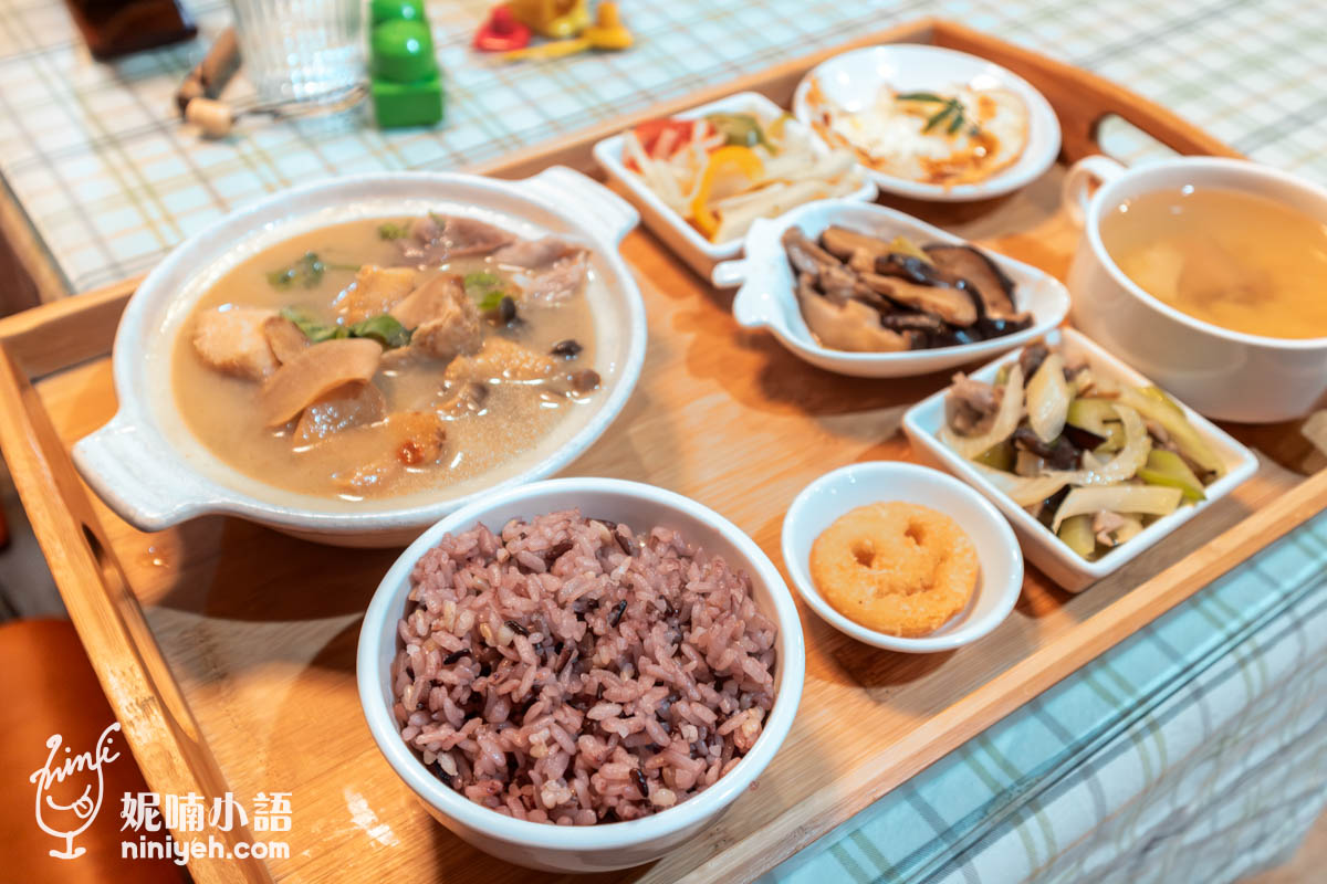町固餐點坊｜有兒童遊戲室的埔里親子餐廳推薦