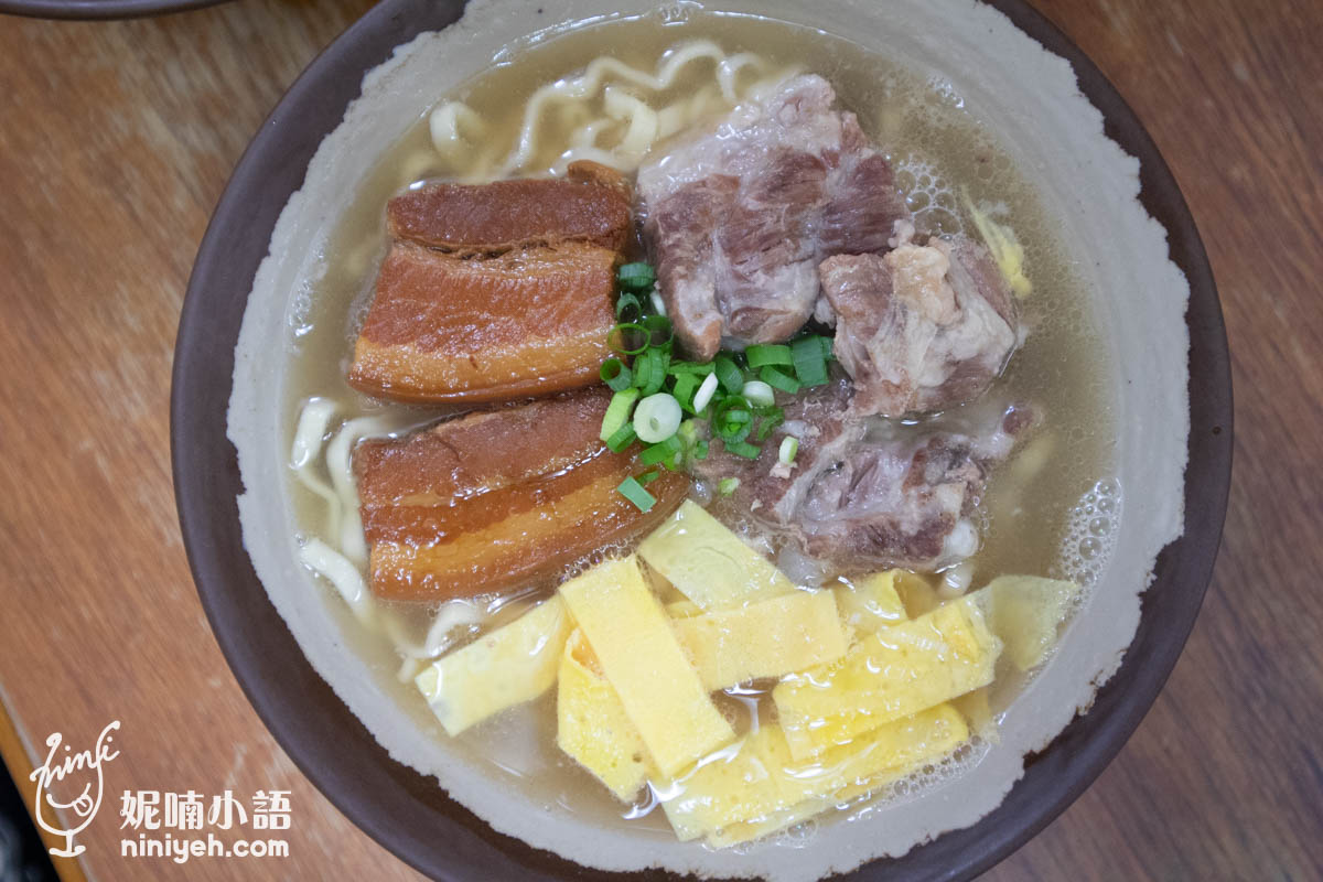 沖繩美食|浜屋沖繩麵。美國村旁必吃美食!不吃會想念的豬軟骨沖繩麵 沖繩美食|浜屋沖繩麵。美國村旁必吃美食!不吃會想念的豬軟骨沖繩麵