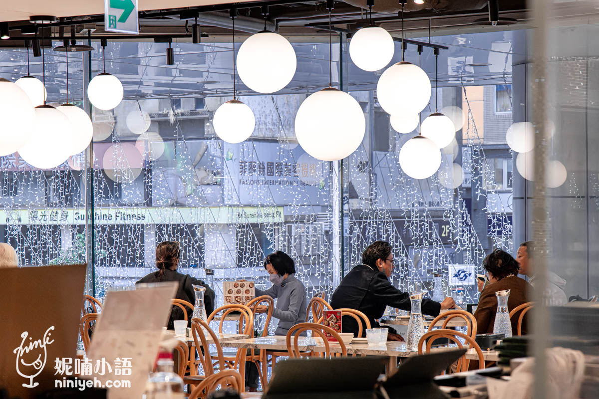 荷李活茶街｜滿滿回憶殺的香港味！蜜汁叉燒大力推薦必點