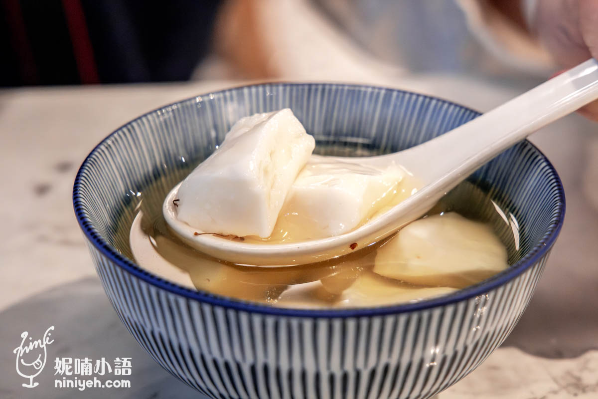 荷李活茶街｜滿滿回憶殺的香港味！蜜汁叉燒大力推薦必點