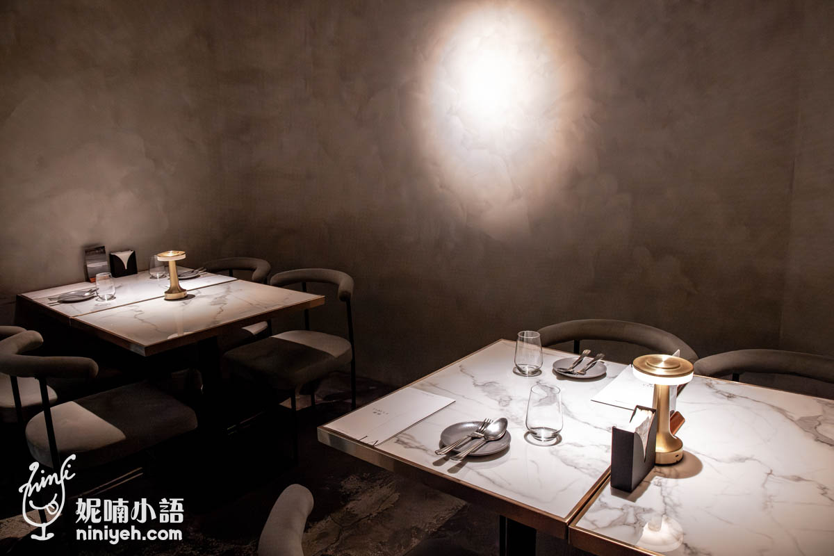 緩緩FABULA|金曲歌后加持東區餐酒館!專屬大人系台北約會餐廳 緩緩FABULA|金曲歌后加持東區餐酒館!專屬大人系台北約會餐廳