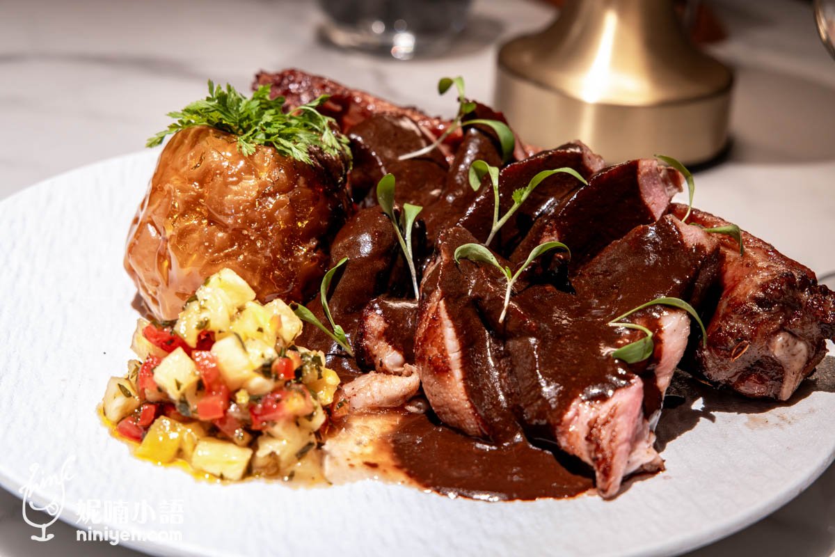 緩緩FABULA|金曲歌后加持東區餐酒館!專屬大人系台北約會餐廳 緩緩FABULA|金曲歌后加持東區餐酒館!專屬大人系台北約會餐廳