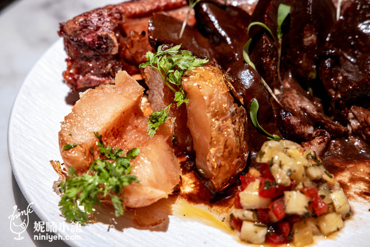 緩緩FABULA|金曲歌后加持東區餐酒館!專屬大人系台北約會餐廳 緩緩FABULA|金曲歌后加持東區餐酒館!專屬大人系台北約會餐廳