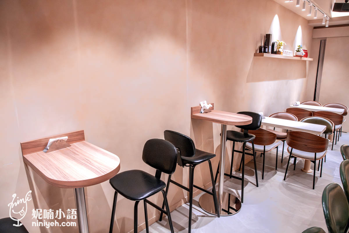 拉莫分部冰茶專賣店｜西門町網美甜點酒吧！獨家拉莫士調酒這裡喝得到