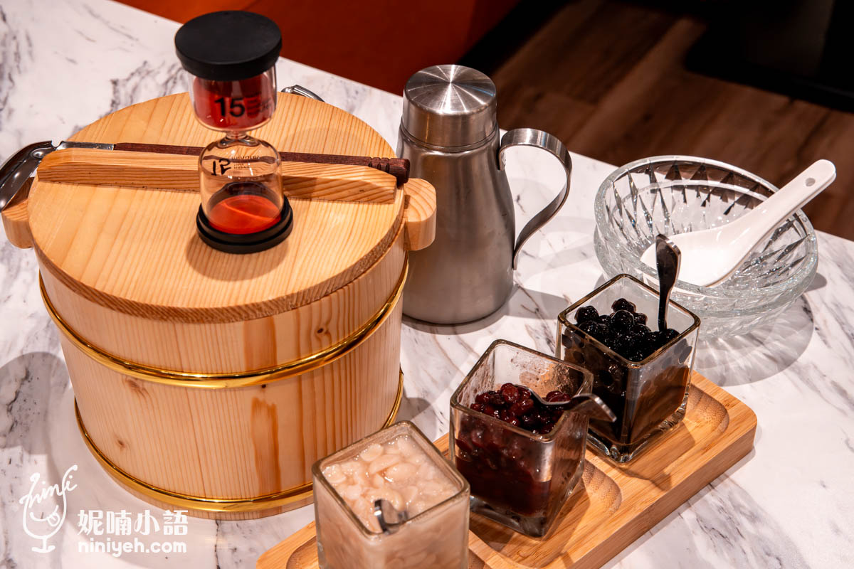 鴨覓烤鴨餐廳｜信義區最潮片皮烤鴨就在微風南山！桌邊手沖豆花太有記憶點