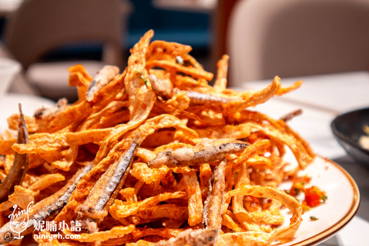 鴨覓烤鴨餐廳｜信義區最潮片皮烤鴨就在微風南山！桌邊手沖豆花太有記憶點