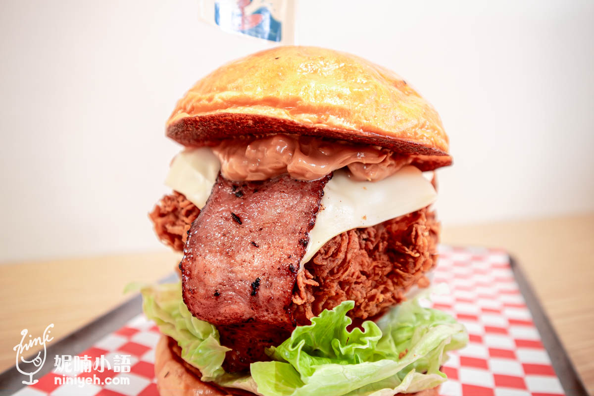 Hiin手工爆汁漢堡｜麥當勞不是唯一選擇，三重也有讓人驚豔的手工漢堡