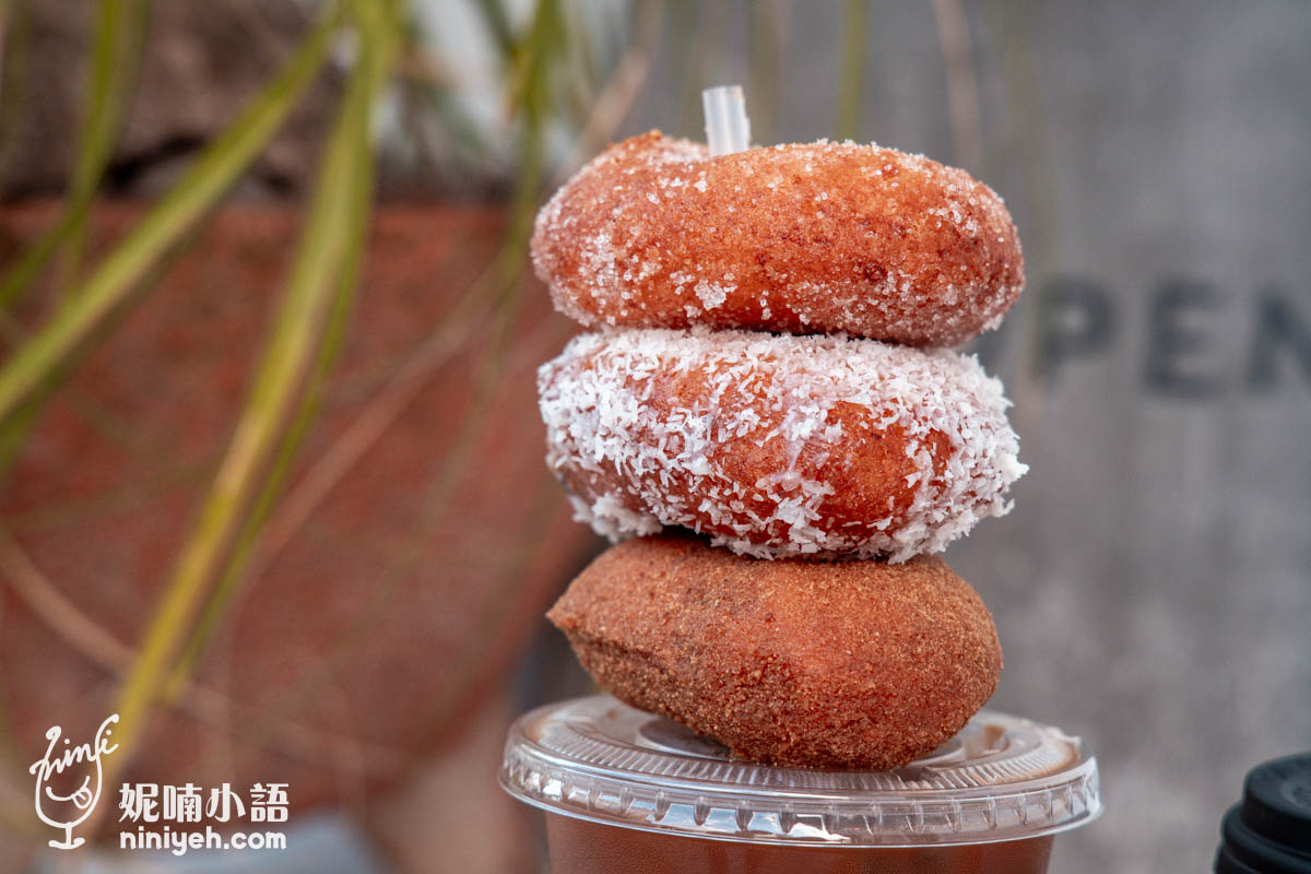 沖繩名護美食｜Sea Living Cafe。沖繩渡假系咖啡廳！IG被問翻的超美甜甜圈