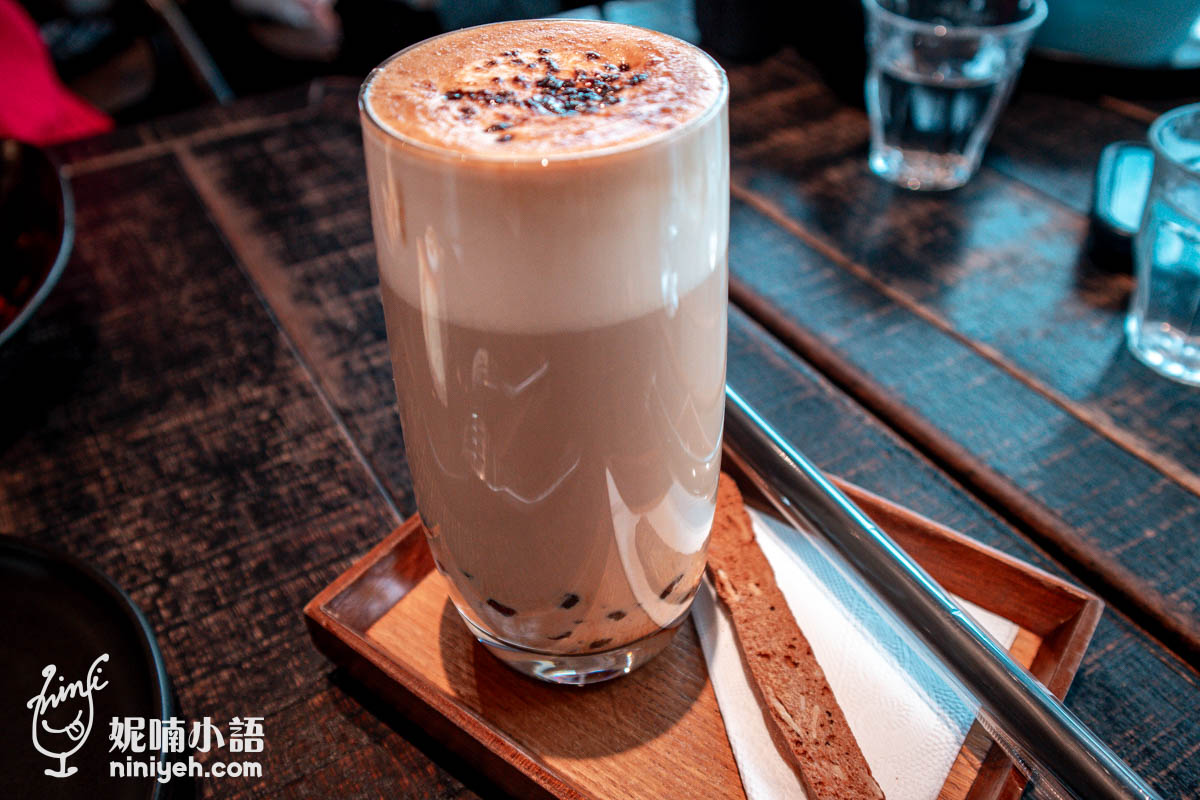 蒔花咖啡DailyBlossom Cafe & More|黑宅團隊打造礁溪咖啡廳!香料吉塔鍋中午就賣完 蒔花咖啡DailyBlossom Cafe & More|黑宅團隊打造礁溪咖啡廳!香料吉塔鍋中午就賣完