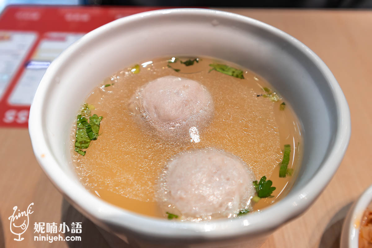 墨竹亭燃麵本家｜善導寺川味料理推薦！嗜辣學生上班族的必吃平價小吃