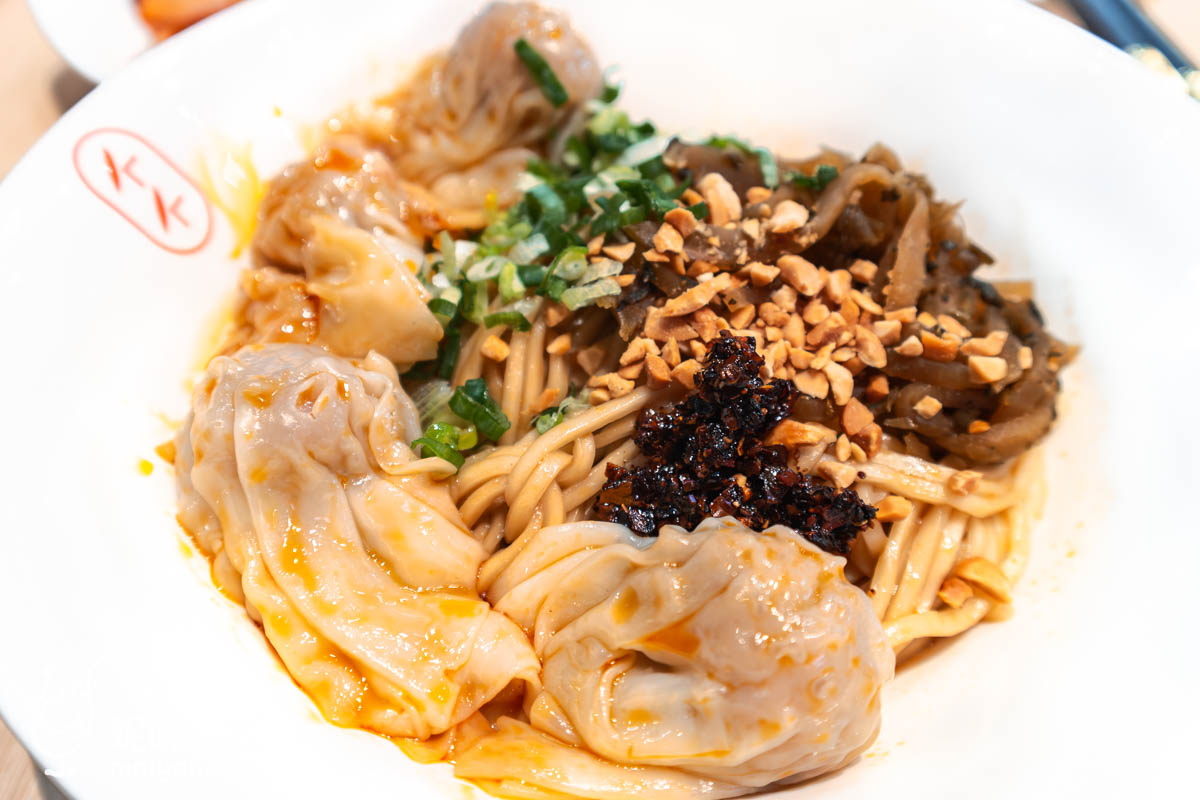 墨竹亭燃麵本家｜善導寺川味料理推薦！嗜辣學生上班族的必吃平價小吃