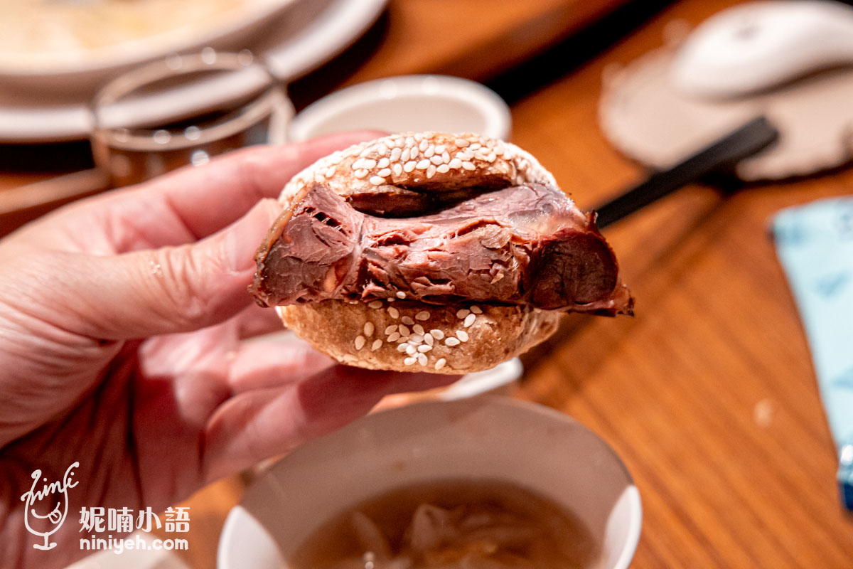 都一處｜慈禧御廚傳人創辦台北正宗北方餐館！近千元蔥油餅三天前預訂