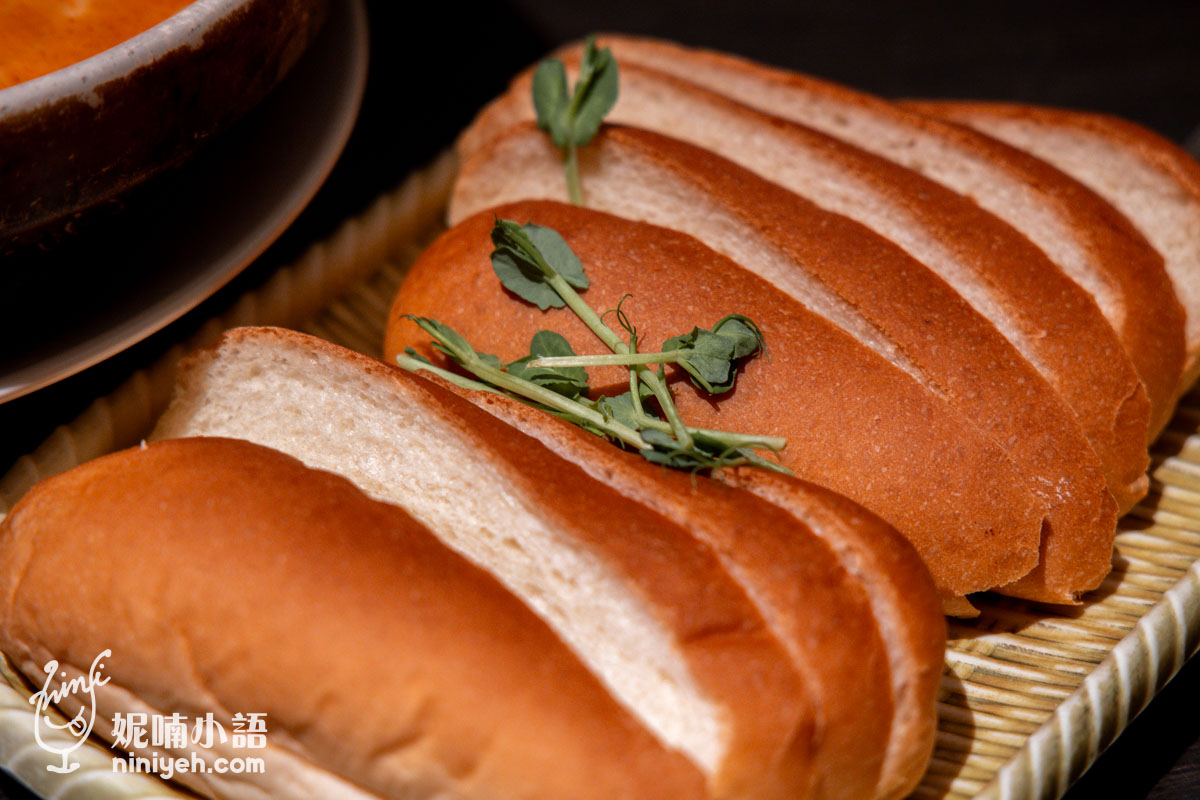 Island小島泰式料理｜評價破九千則的八里超人氣親子友善餐廳