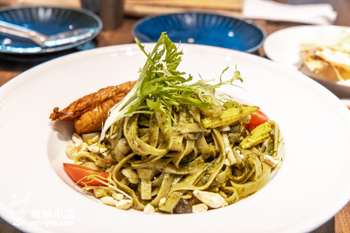 光焙若蔬食 SUN BERNO｜路易莎咖啡旗下蔬食餐廳！板橋蔬食咖啡廳推薦