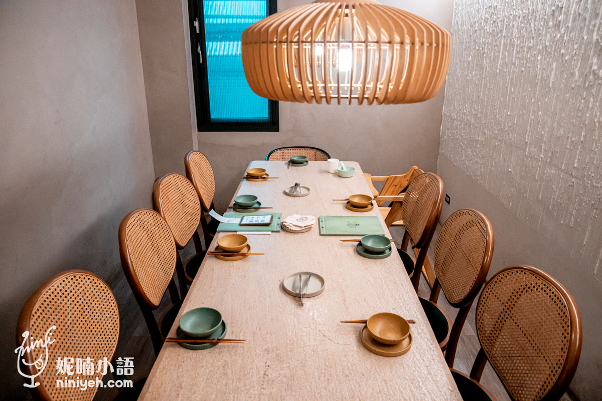 毛蔬亞洲蔬食|台南唯一米其林推薦蔬食餐廳!天天客滿的台南創意素食 毛蔬亞洲蔬食|台南唯一米其林推薦蔬食餐廳!天天客滿的台南創意素食